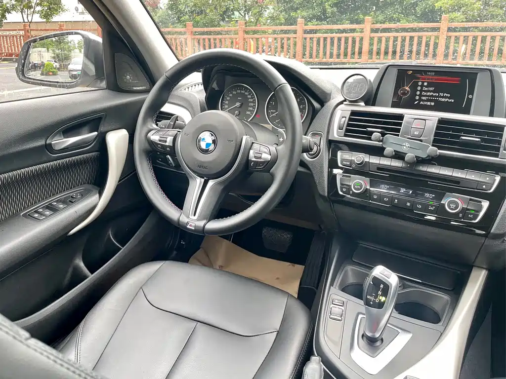 BMW 1 Series (Import) — миниатюра 22