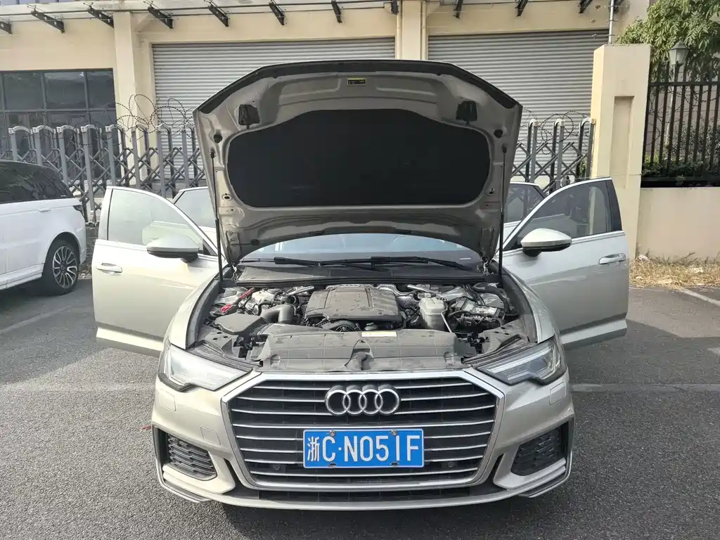 Audi A6L — миниатюра 12