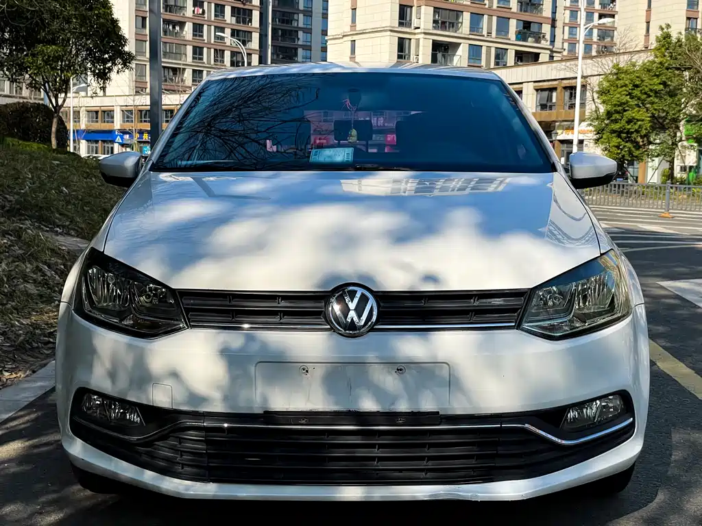 Volkswagen Polo 2016
