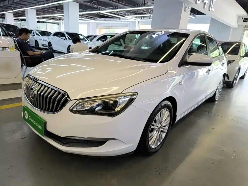 2016 Buick Excelle - zdjęcie 1 z 25