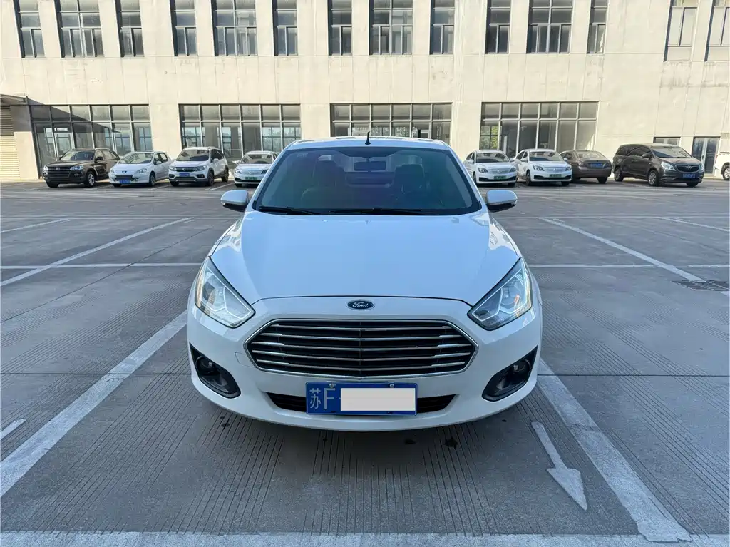 Ford Escort — миниатюра 2