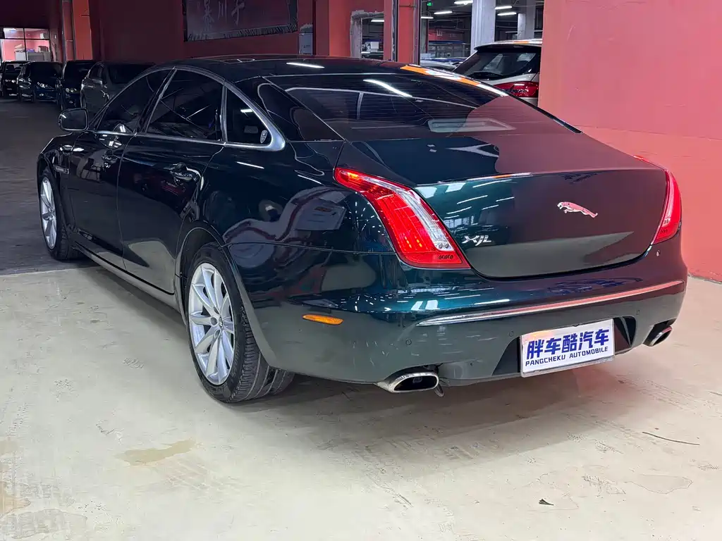 Jaguar XJ — миниатюра 15
