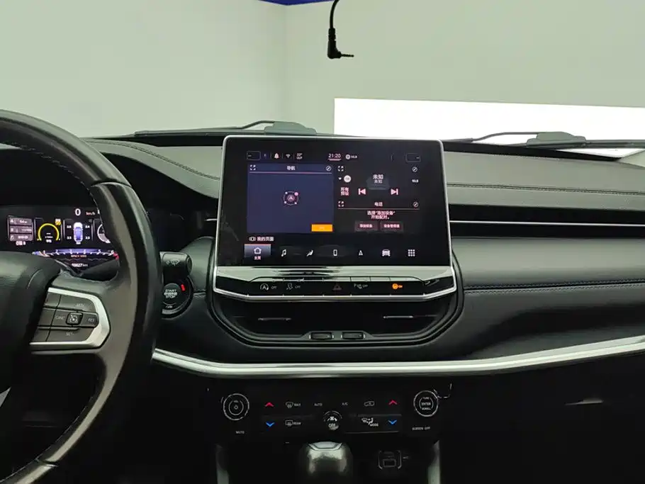 Jeep Compass — миниатюра 13