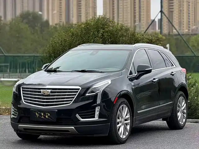 CADILLAC  XT5 2017