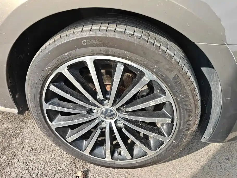 Volkswagen Passat — миниатюра 6