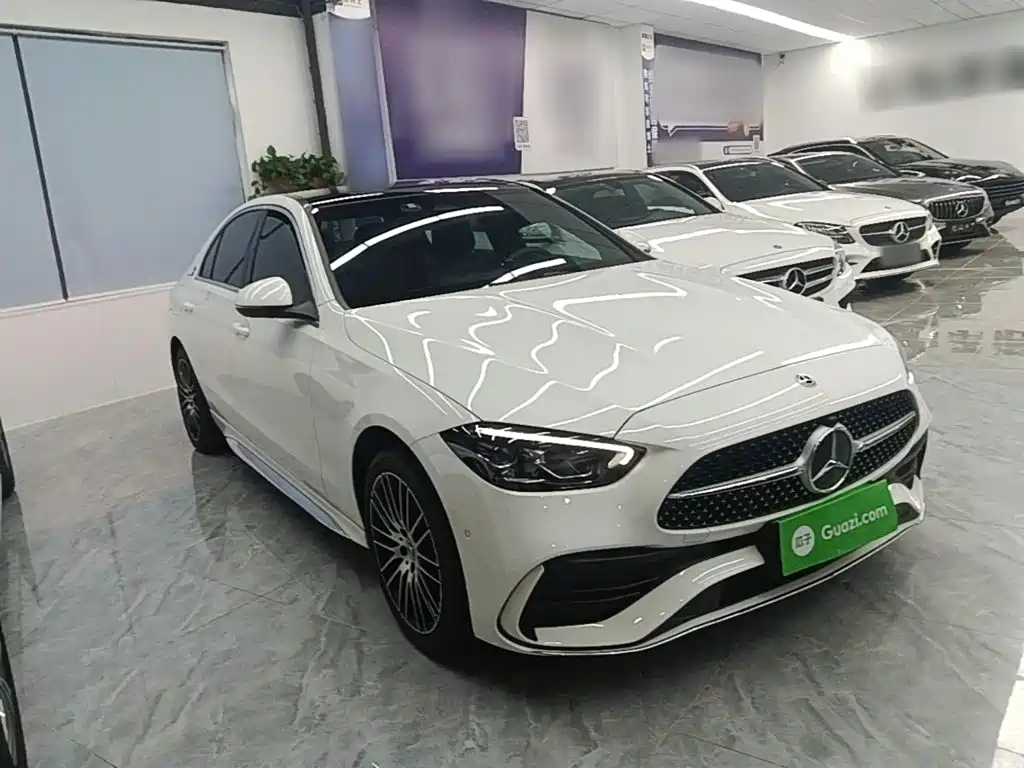 Mercedes-Benz C-Class — миниатюра 4