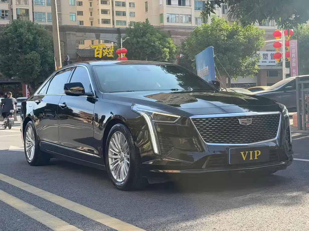 CADILLAC CT6