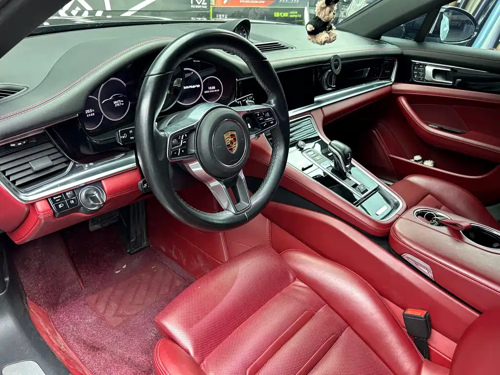 Porsche Panamera — миниатюра 4