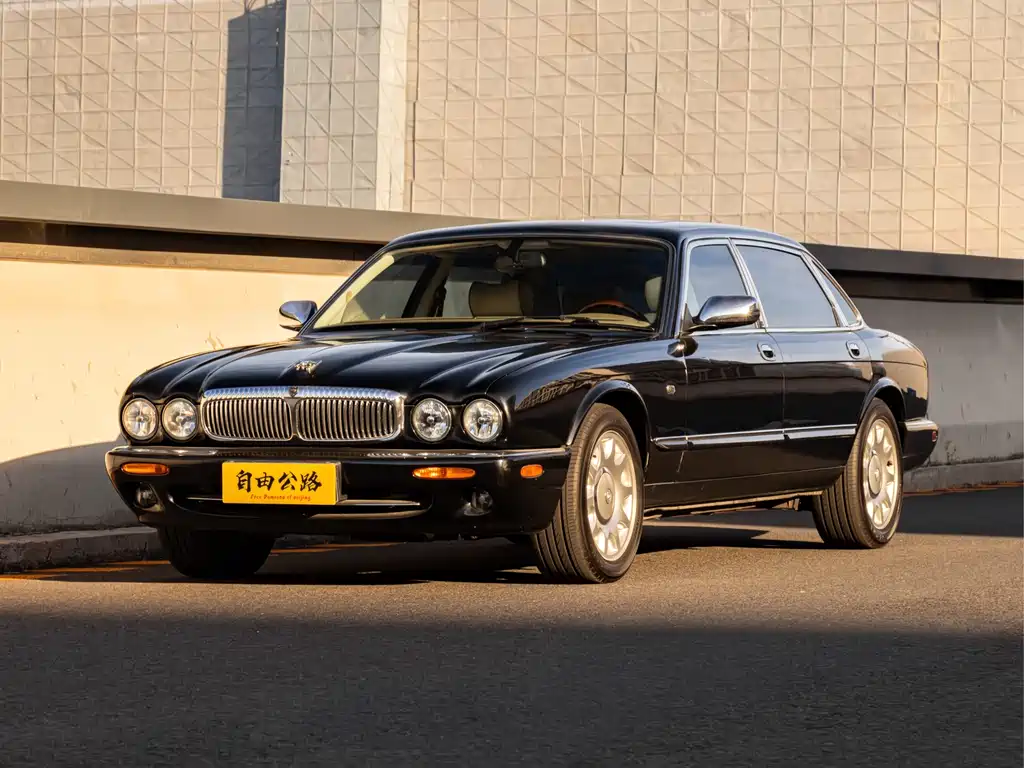 Jaguar XJ 8 X308 2002 Vanden Plas Luxury