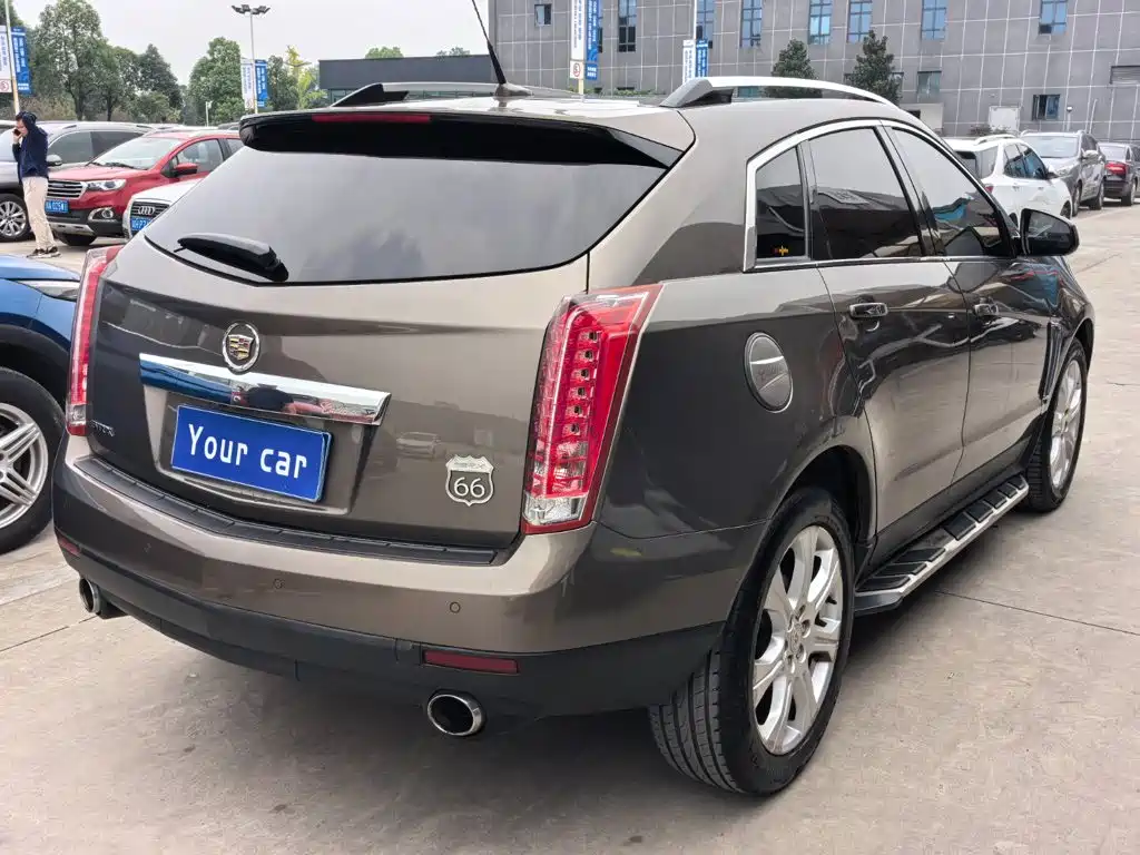 Cadillac SRX — миниатюра 4