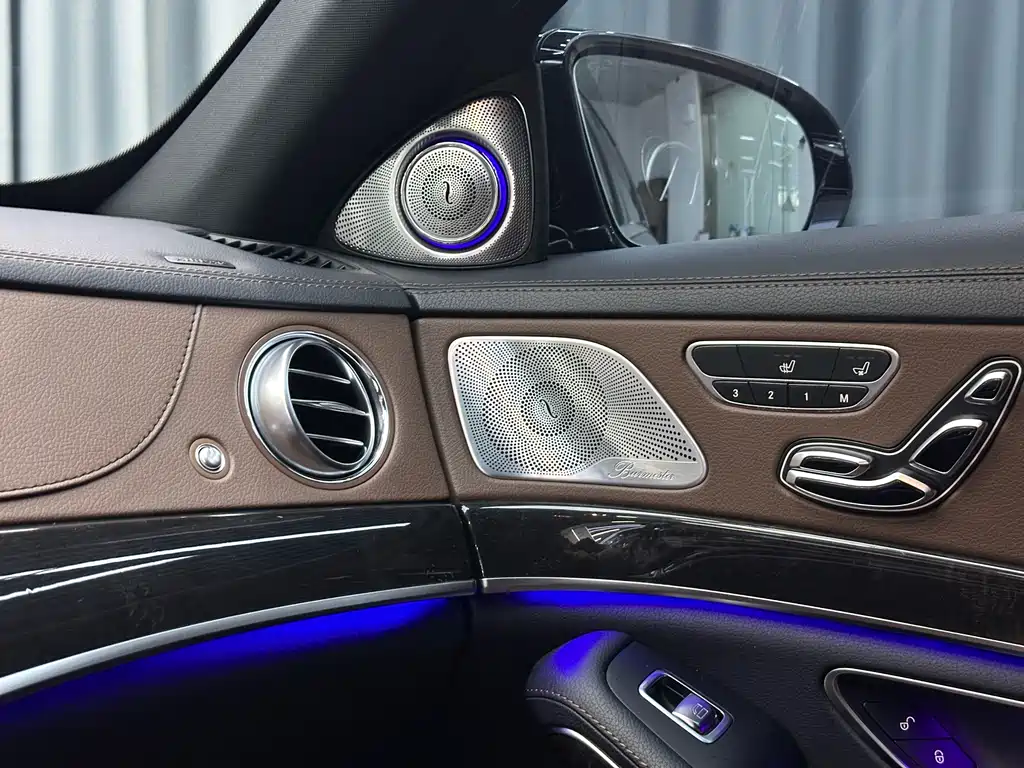 Mercedes-Benz S-Class — миниатюра 18