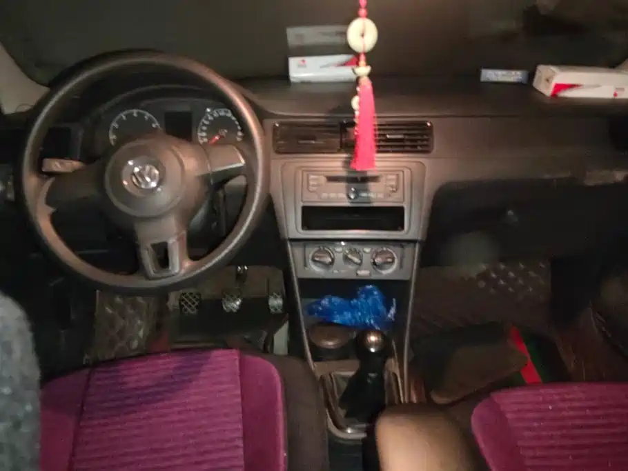 Volkswagen Santana — миниатюра 12
