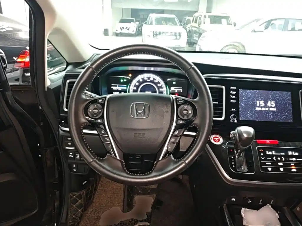 Honda Elysion — миниатюра 11