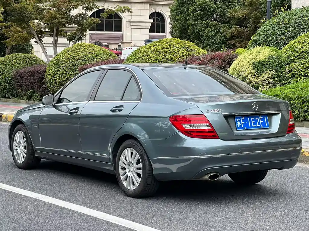 Mercedes-Benz C-Class — миниатюра 4