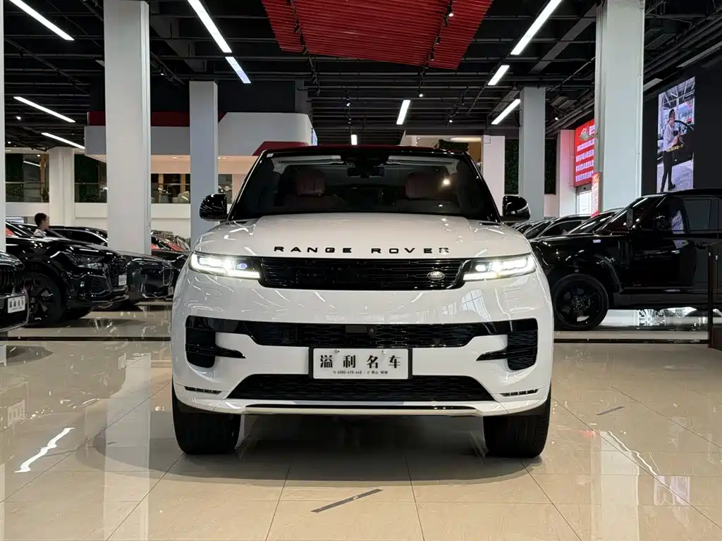 Land Rover Range Rover Sport 2024 400PS