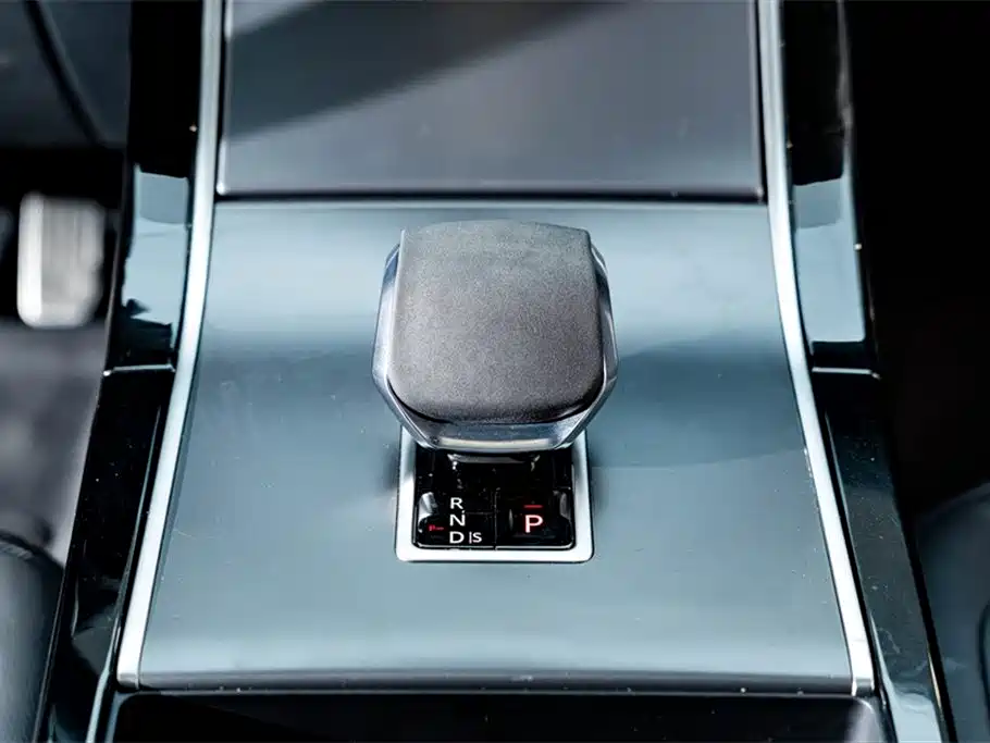 LAND ROVER RANGE ROVER STAR PULSE