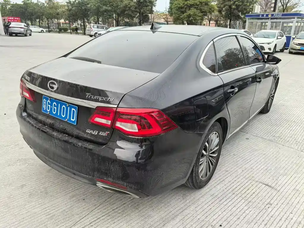 GAC TRUMPCHI GA8