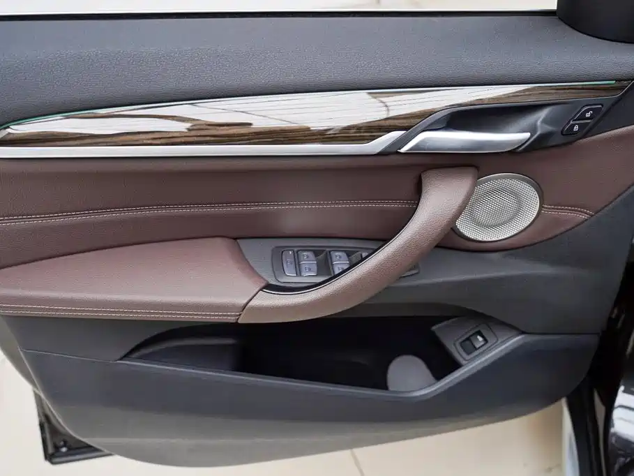BMW X1 — миниатюра 6