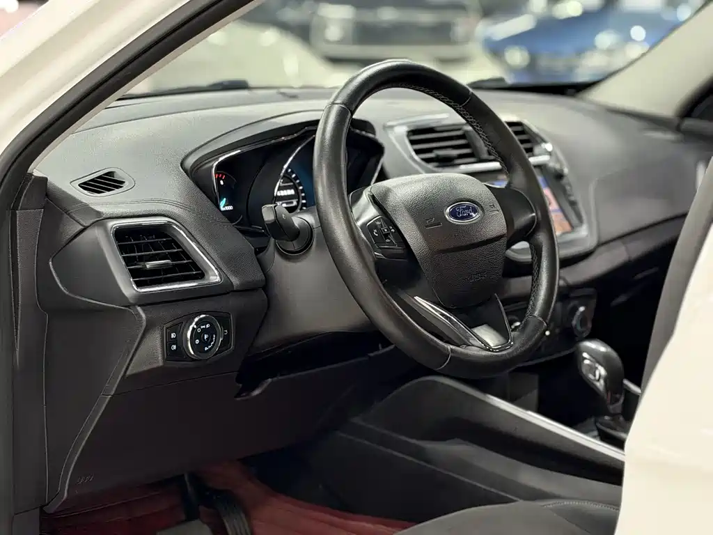Ford Escort — миниатюра 25