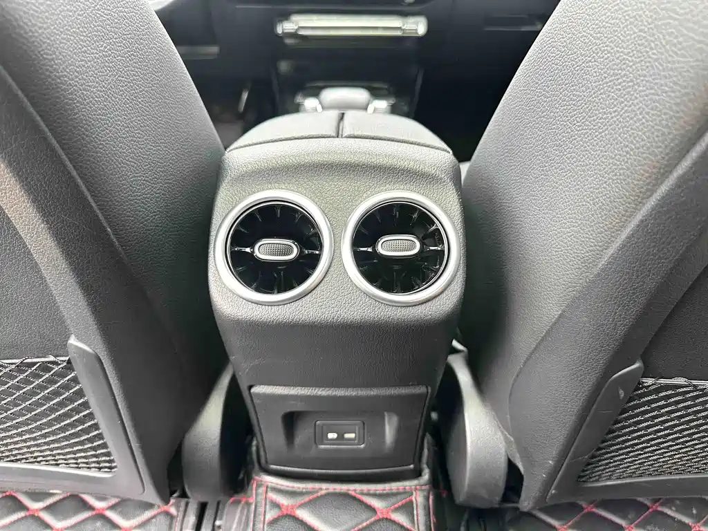 Mercedes-Benz A-Class — миниатюра 16