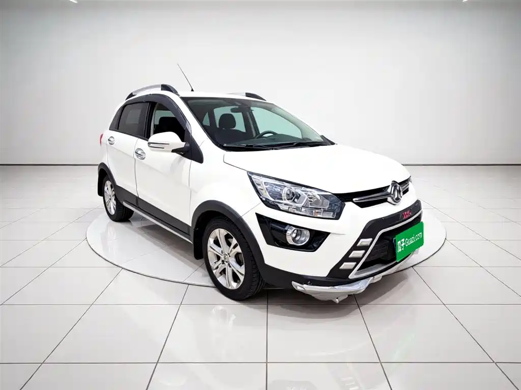 BAIC X25 2015 1.5L MT Comfort