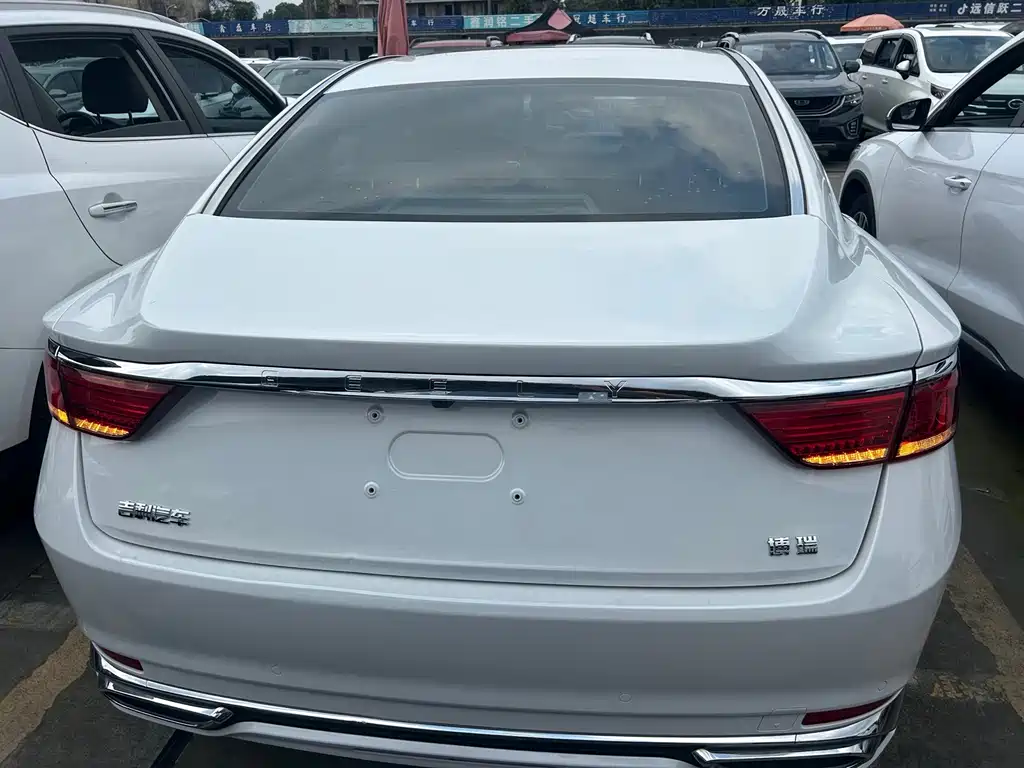 Geely Borui — миниатюра 12
