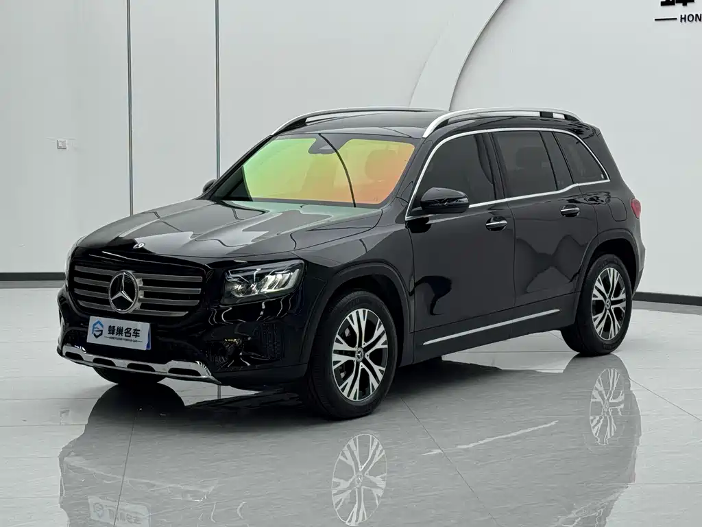 Mercedes-Benz GLB 2024