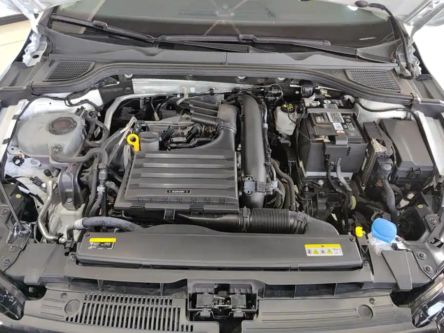 Volkswagen Golf — миниатюра 10