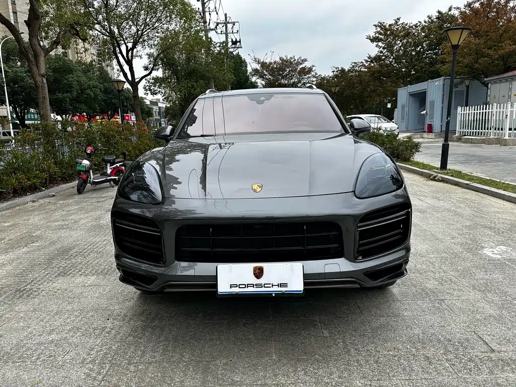Porsche Cayenne 2019