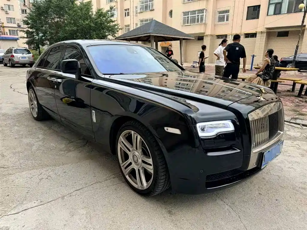 Rolls-Royce Ghost 2010 6.6T Standard