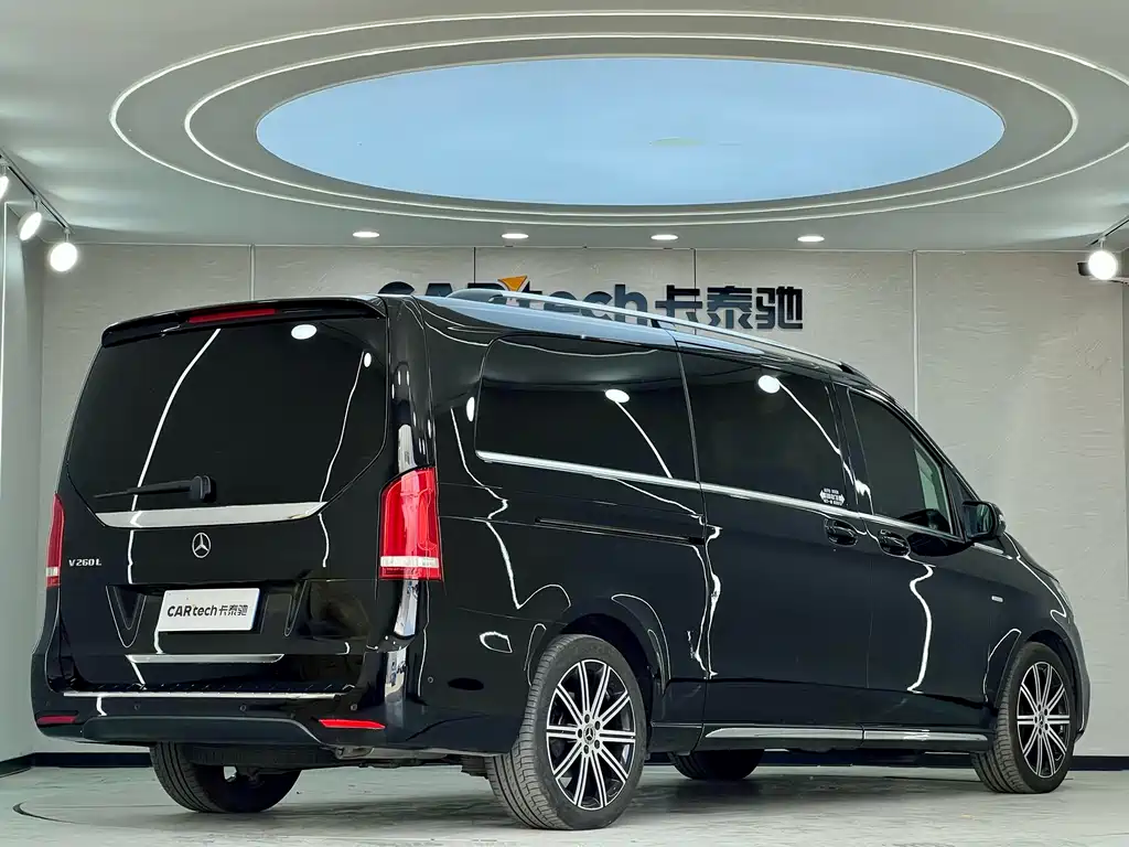 MERCEDES-BENZ V CLASS