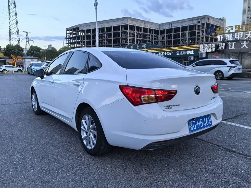 Buick Verano — миниатюра 4