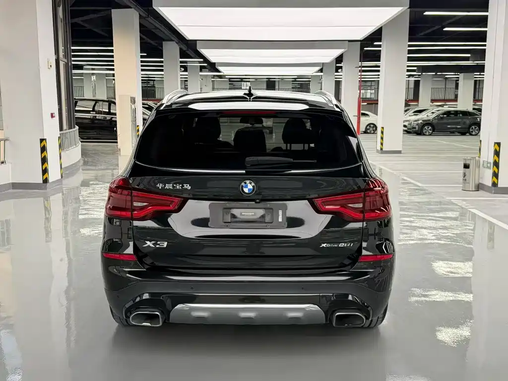 BMW X3 — миниатюра 8