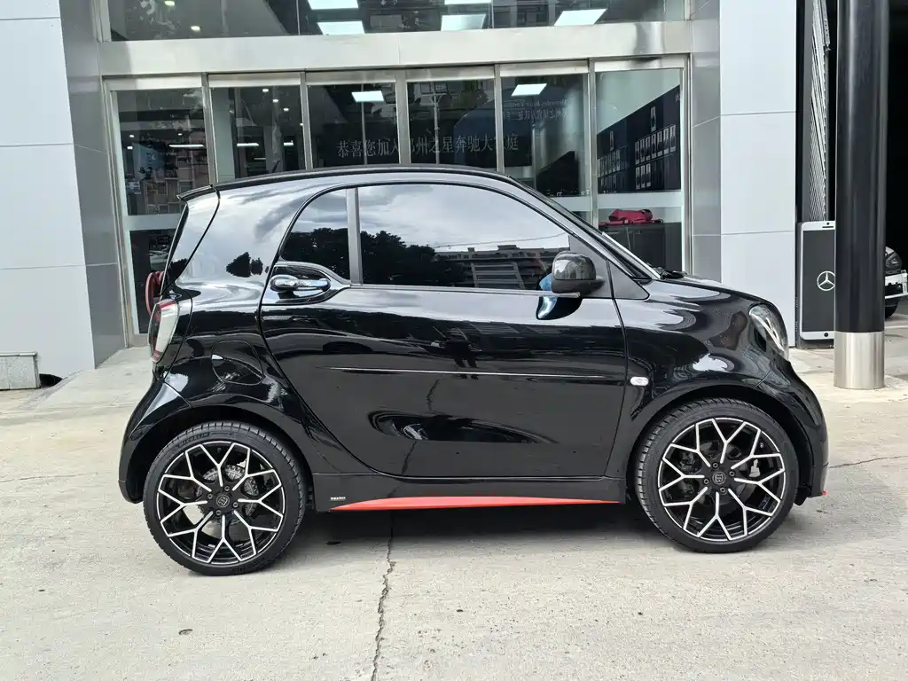 smart Smart Fortwo — миниатюра 2