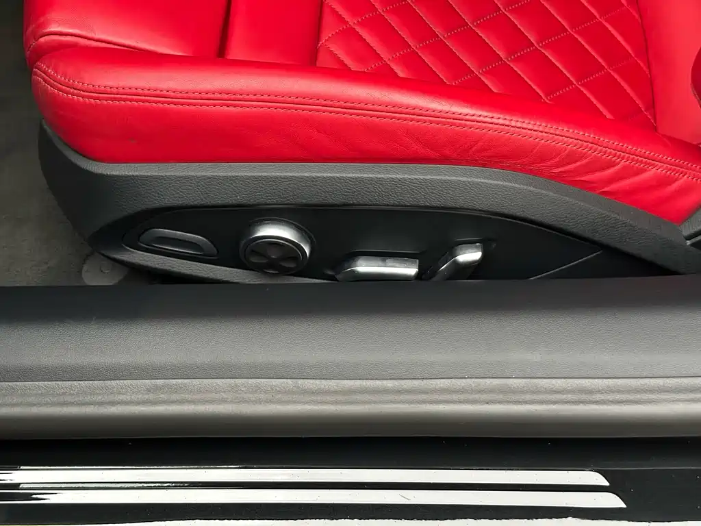 Audi R8 — миниатюра 22