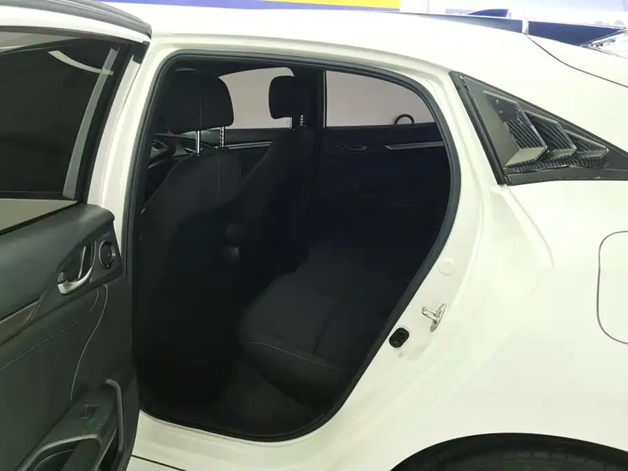 Honda Civic — миниатюра 11
