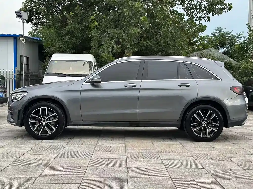 Mercedes-Benz GLC — миниатюра 10