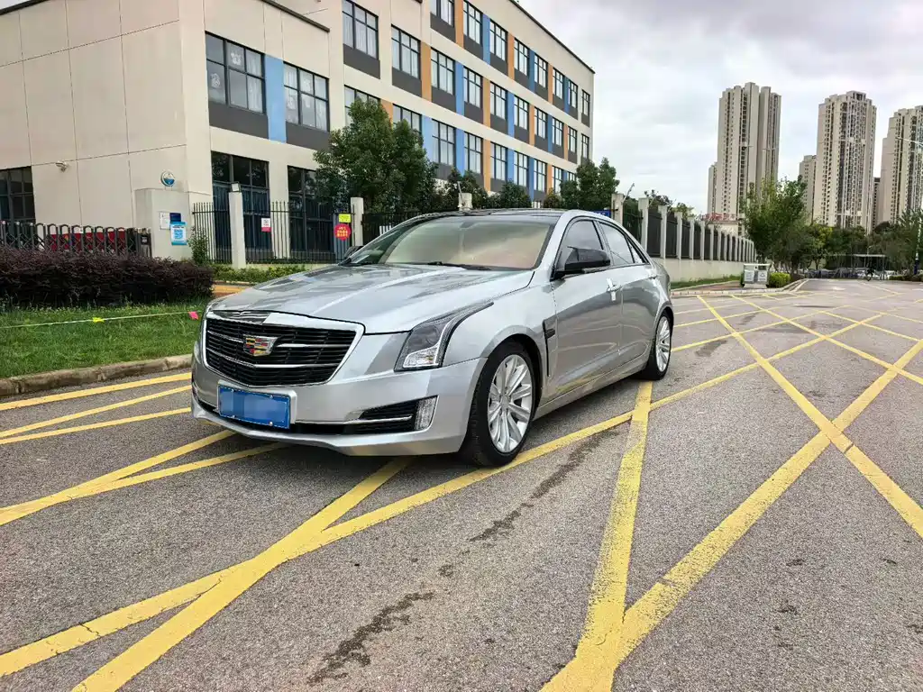 2018 Cadillac ATS - zdjęcie 1 z 9