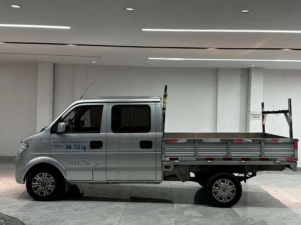 DFSK C32 — миниатюра 16