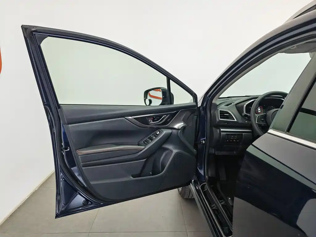 Subaru XV 2018 2.0i Luxury EyeSight