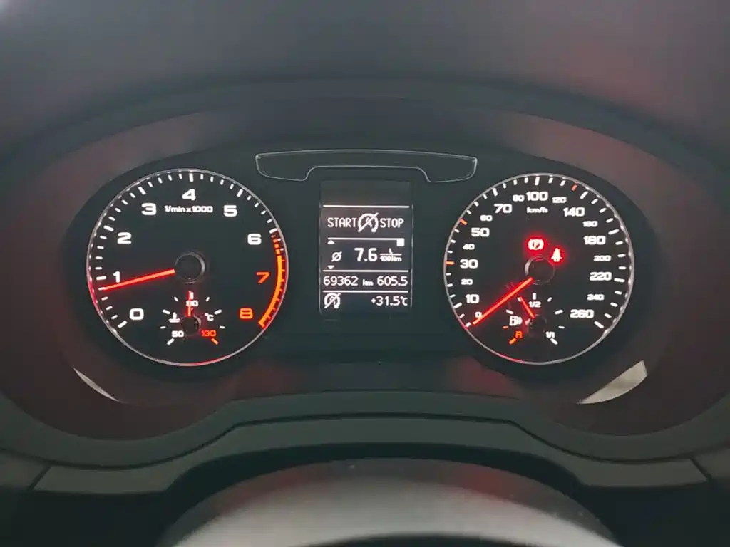 Audi Q3 — миниатюра 12