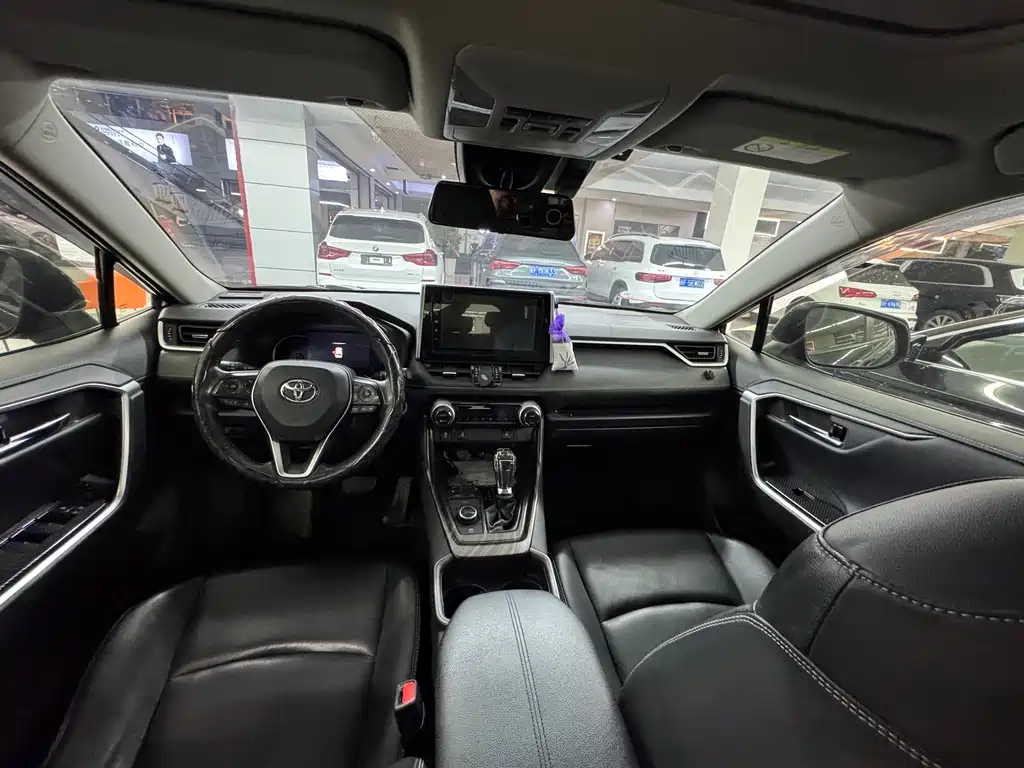 TOYOTA RAV4 RONGFANG