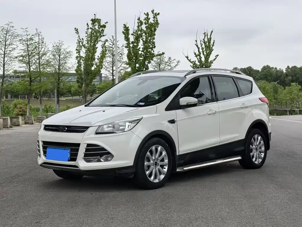 Ford Kuga 2014