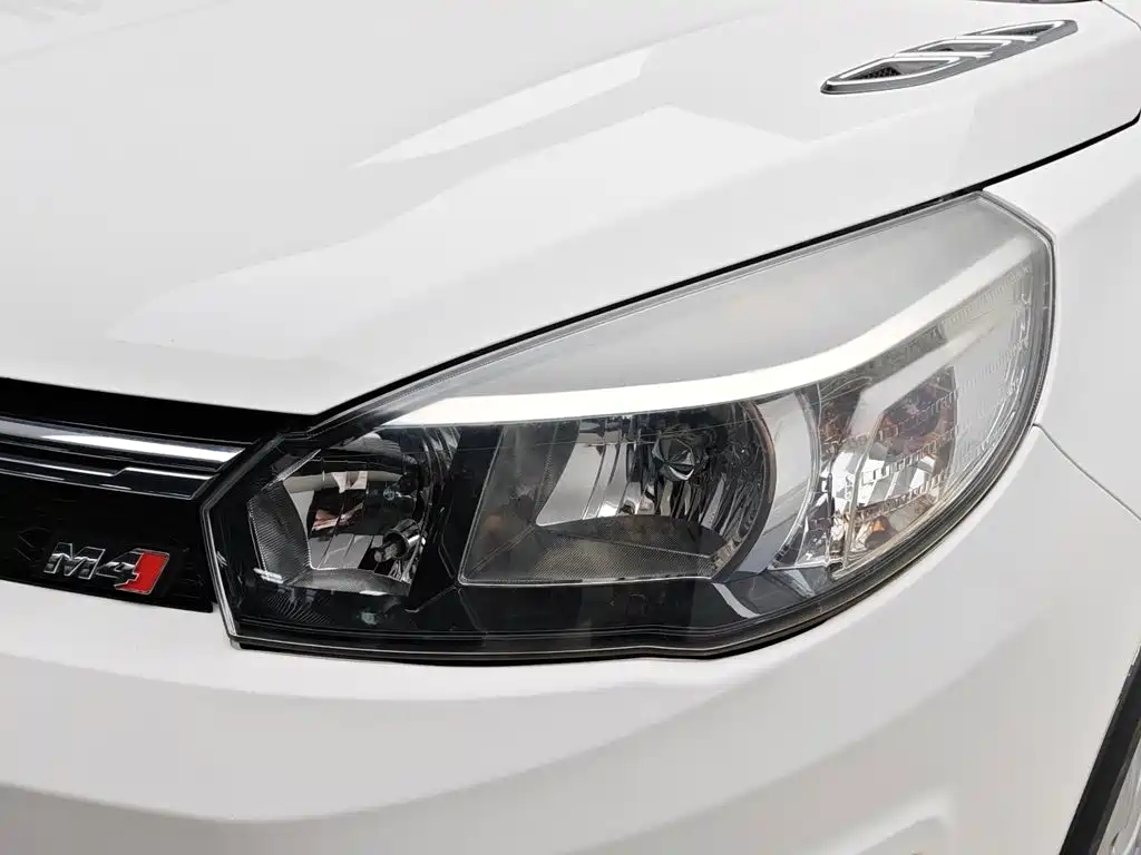 Great Wall M4 2012 1.5L MT Luxury