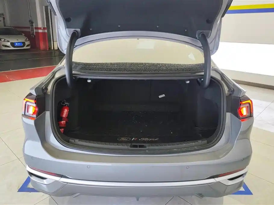 Ford Mondeo 2022 EcoBoost 245 Luxury