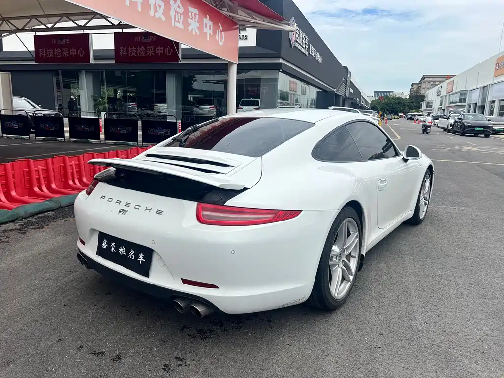Porsche 911 2012 Carrera S 3.8L