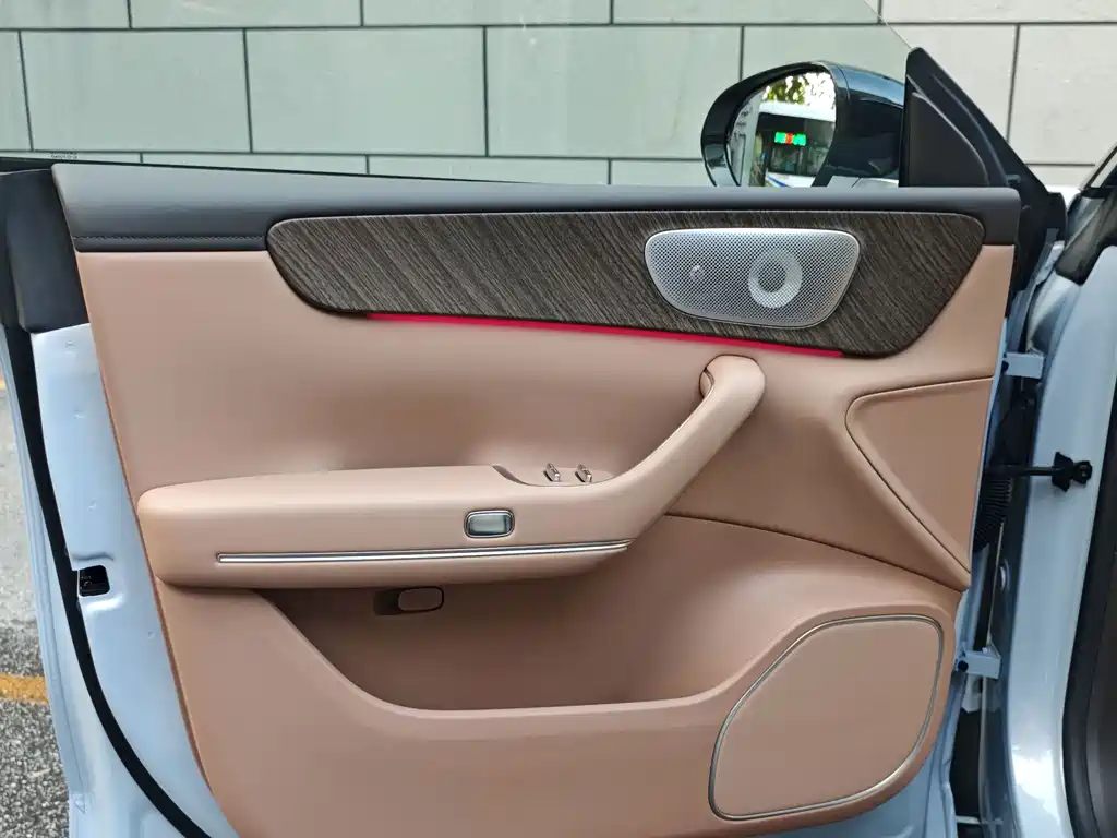 Leapmotor Leapmotor C11 — миниатюра 18