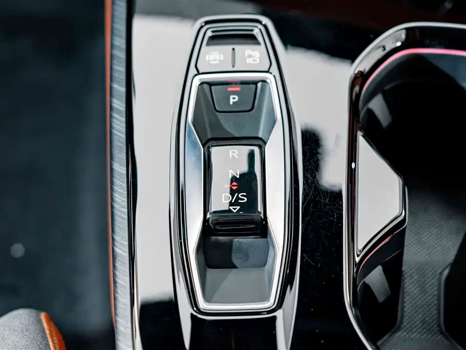 Audi A5L — миниатюра 13