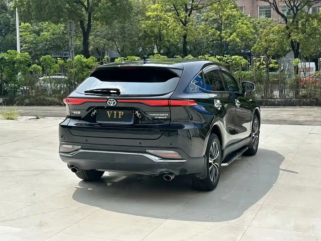 Toyota Harrier — миниатюра 7