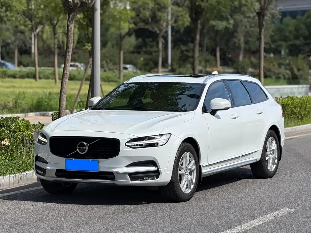 Volvo V90 2019 Cross Country T5 AWD VI
